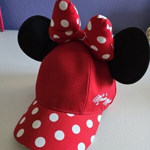 Minnie Mouse Hat with ears